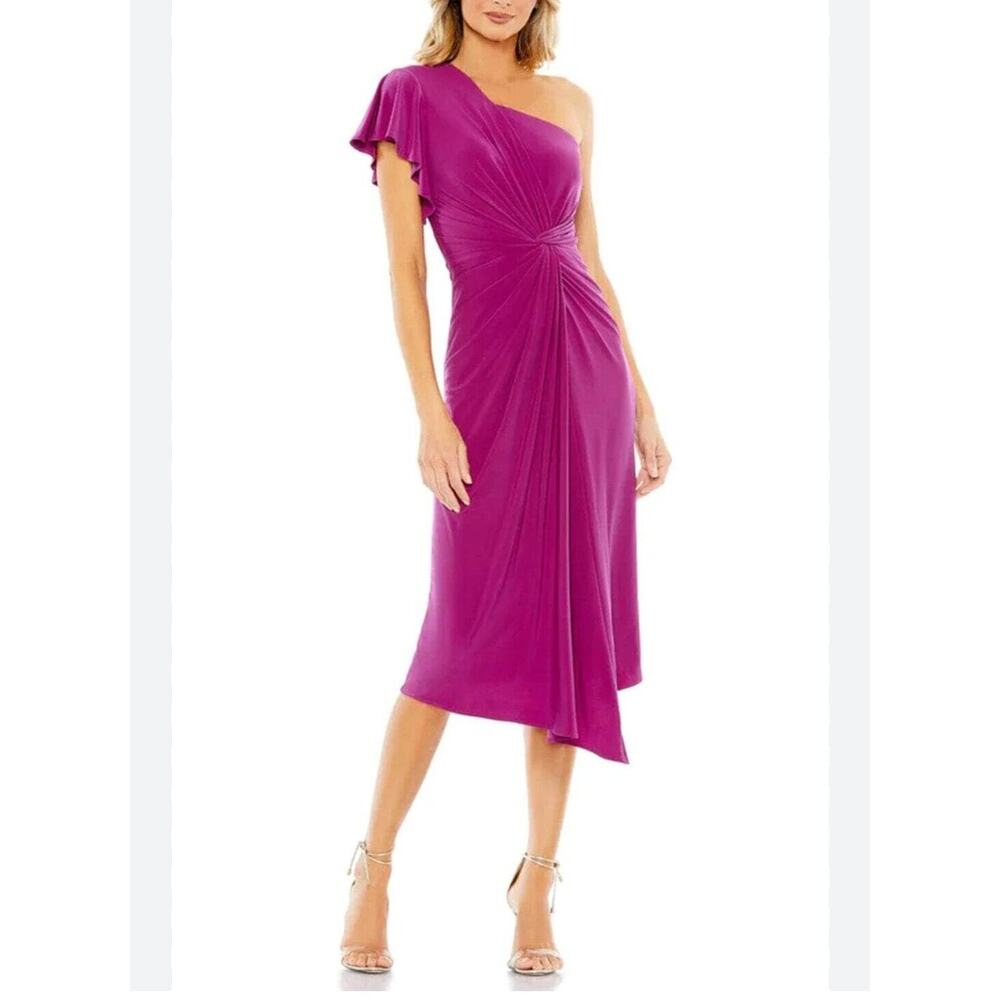 Mac Duggal One Sleeve Knotted Detail Formal Dress